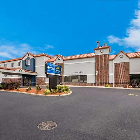 Suburban Studios Milwaukee Airport Eksteriør bilde